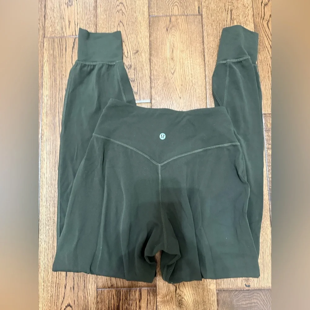 Lululemon Align High-Rise Jogger in Smoked Spruce Size 4 - Picture 7 of 9